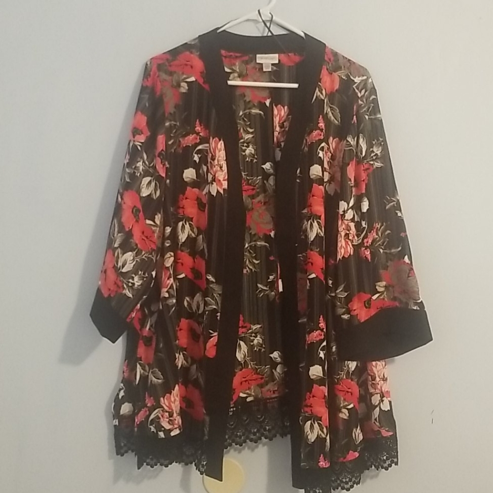 Avenue kimono style blouse